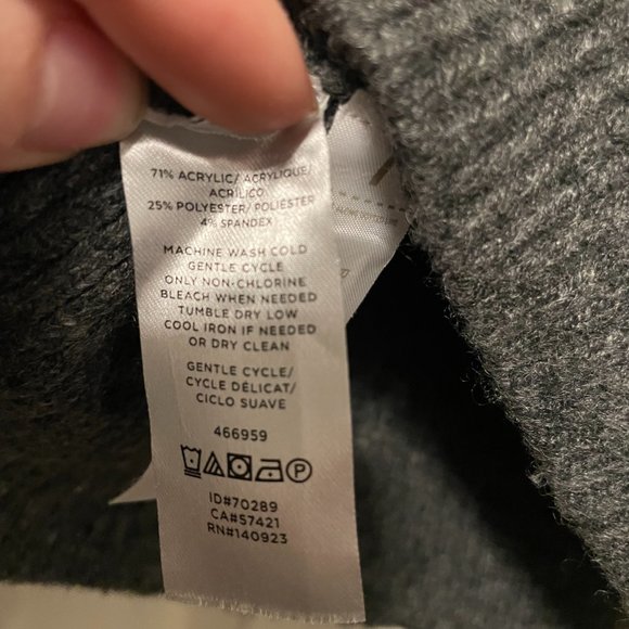 Loft Grey Sweater - Medium - Picture 4 of 4